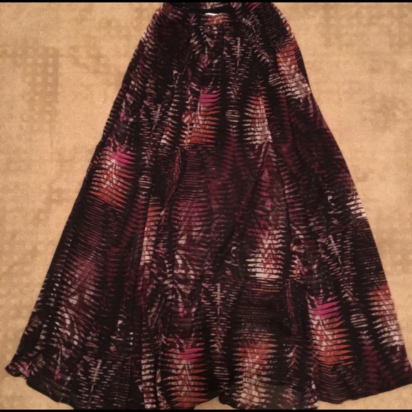 Maxi skirts bundle β€οΈπ΄ - Picture 7 of 9